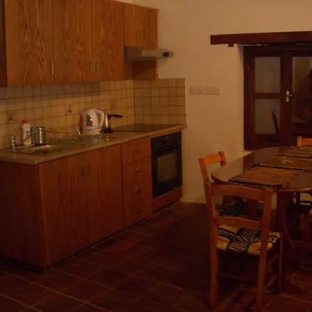 Patriko Traditional House Prázdninový dům